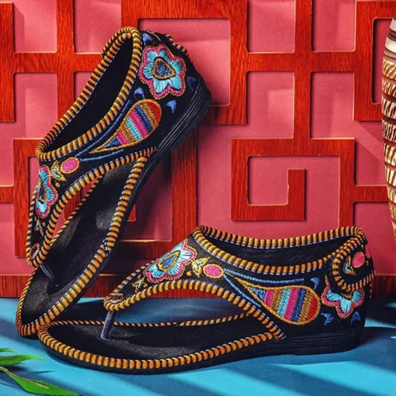 21 POCAHONTAS Sandals