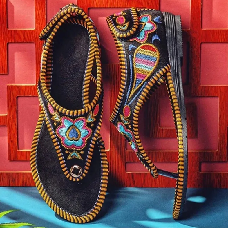 21 POCAHONTAS Sandals