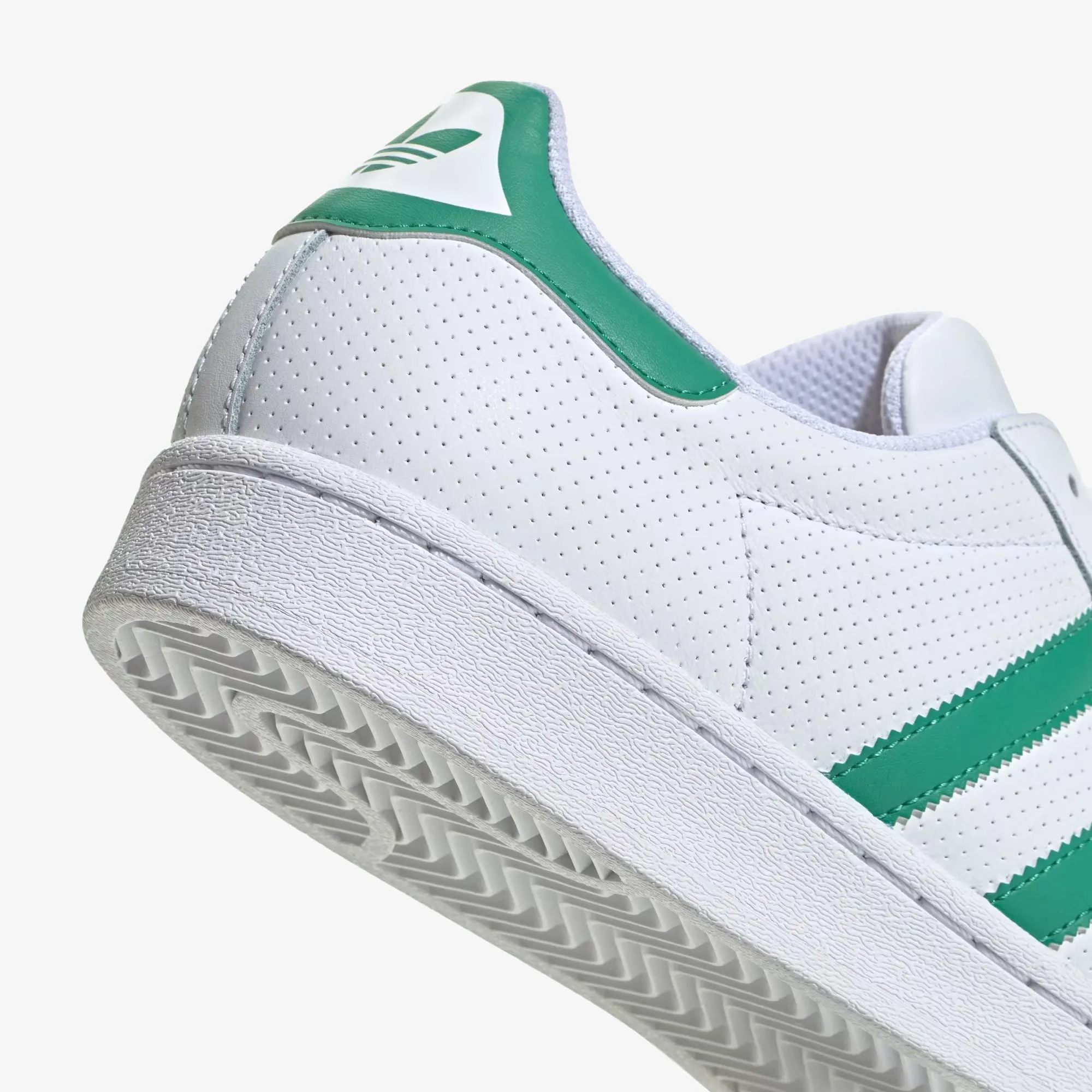 Adidas Originals | SUPERSTAR  { CLOUD WHITE / SEMI COURT GREEN / OFF WHITE