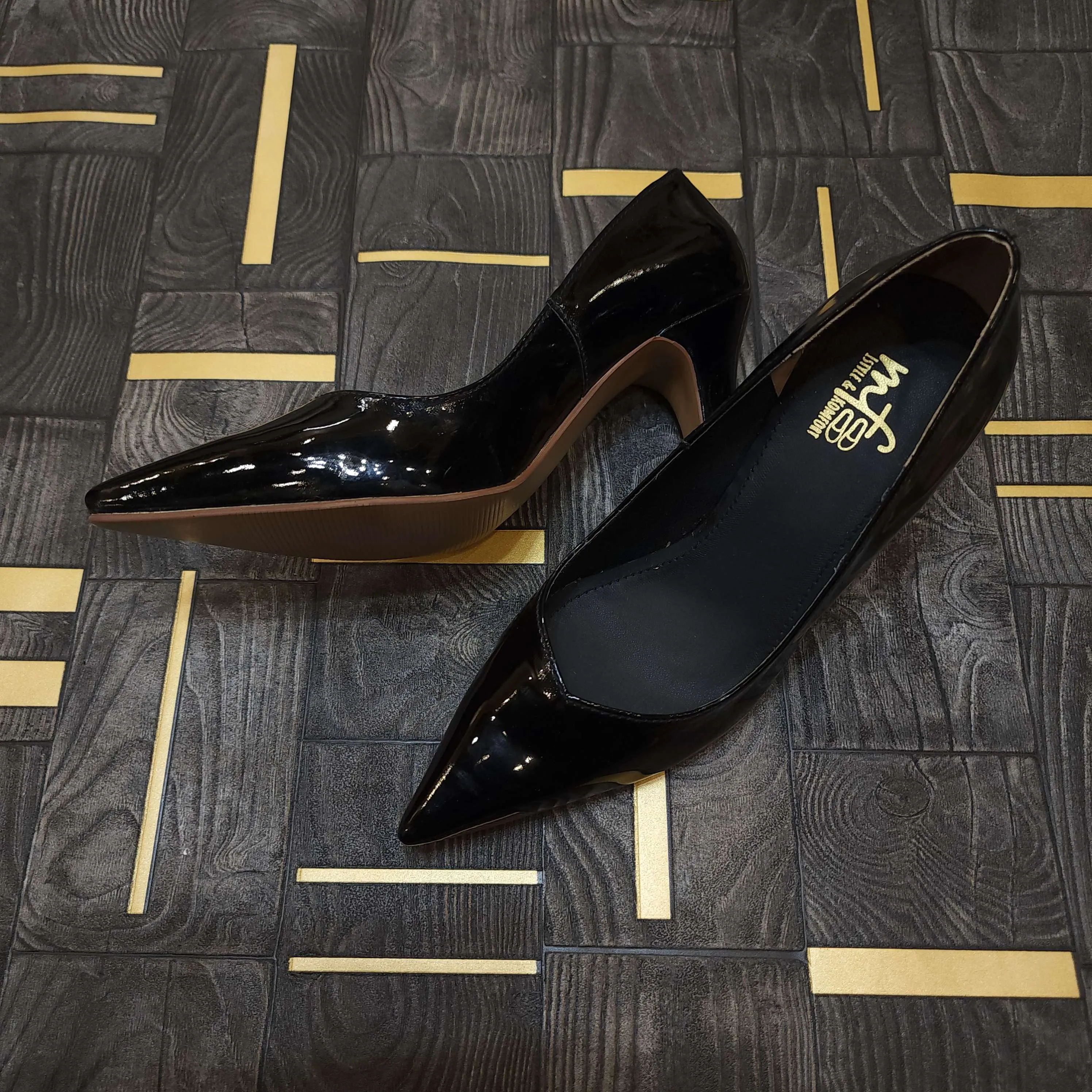 Black Patent Court Shoes