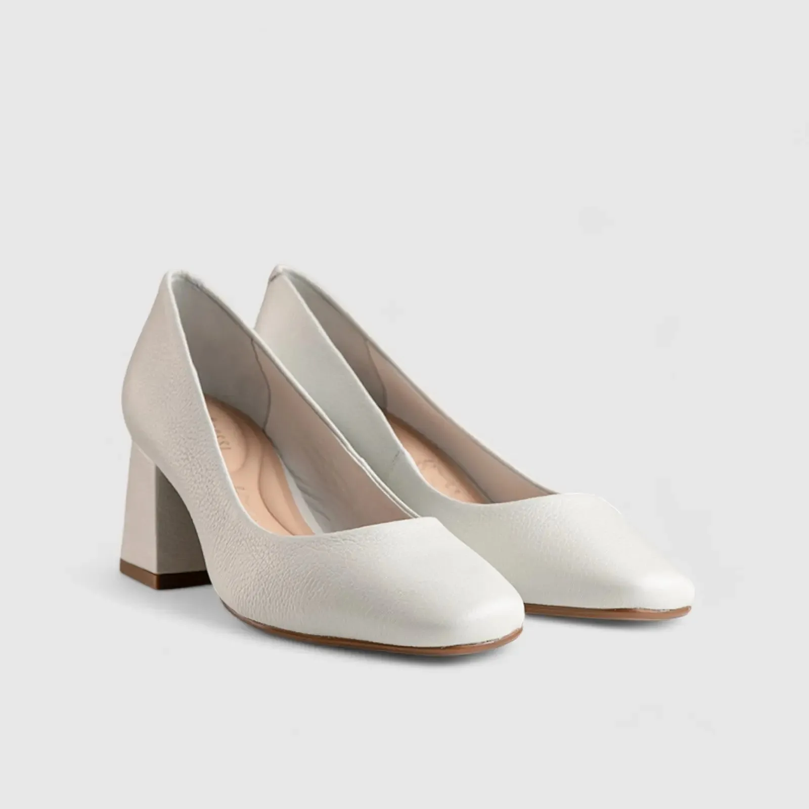 Block Heel Court Shoe White 9286