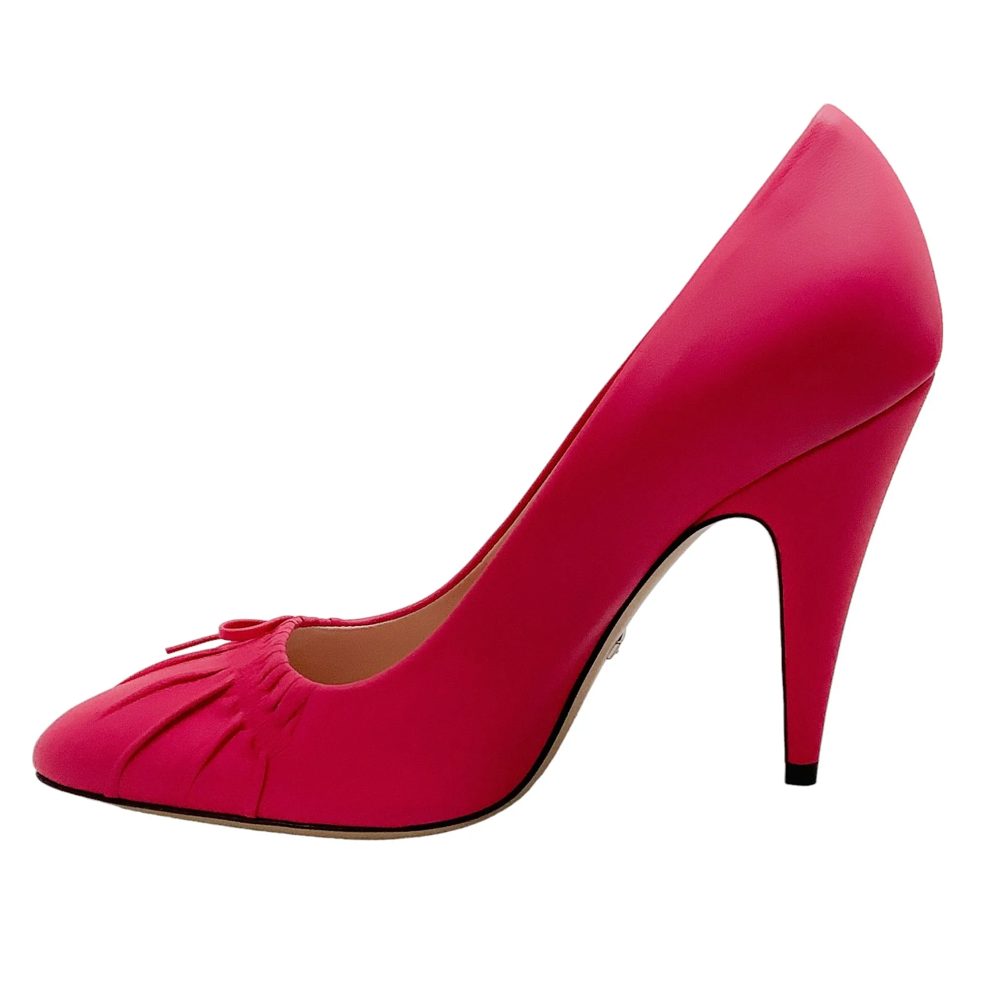 Gucci Bright Fuchsia No. 7 Charlotte Bow Pumps