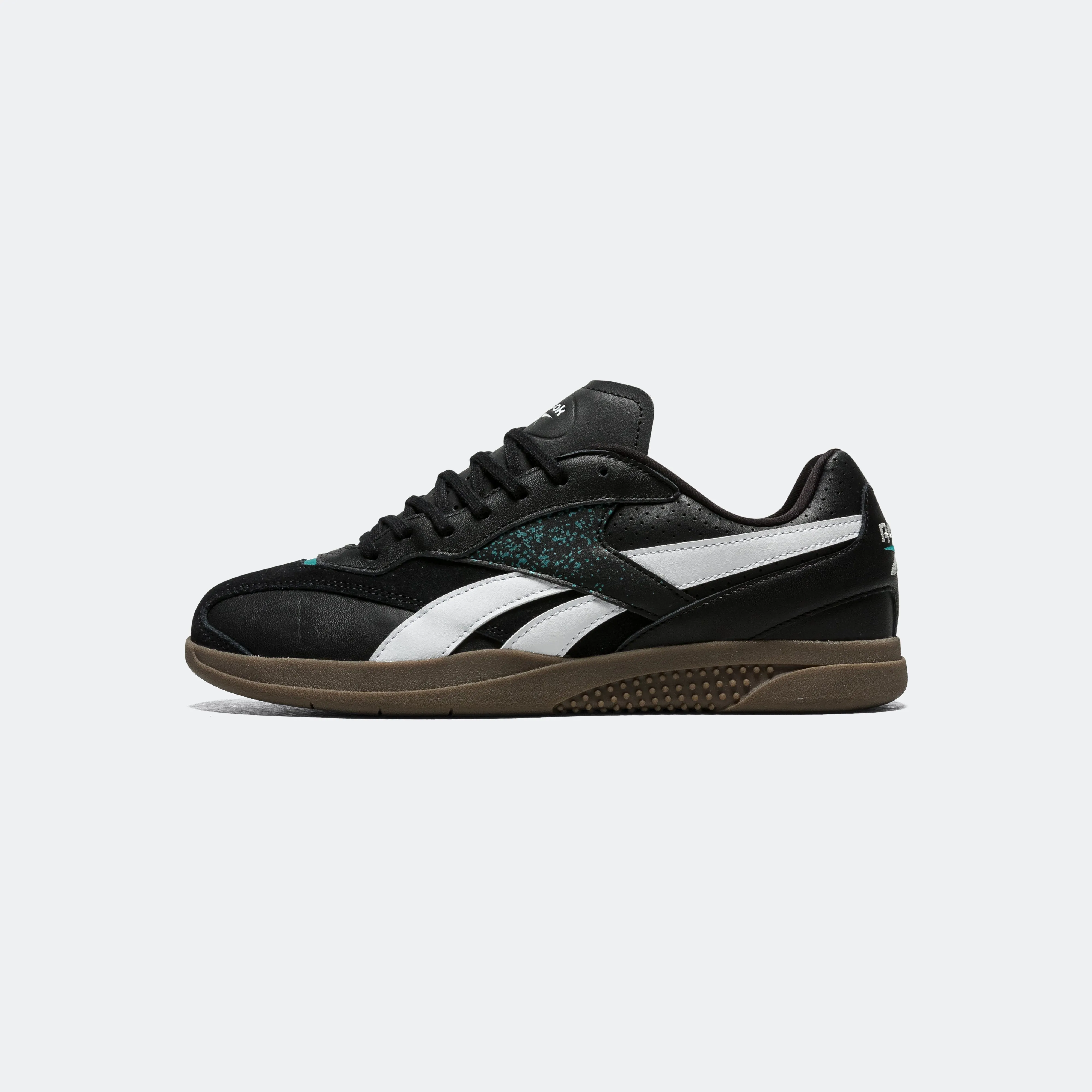 Hammer Street - Black/White-Gum