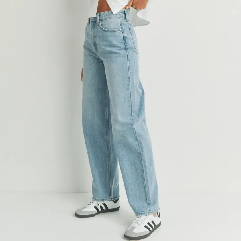 High Waisted Skater Jean - Light Wash