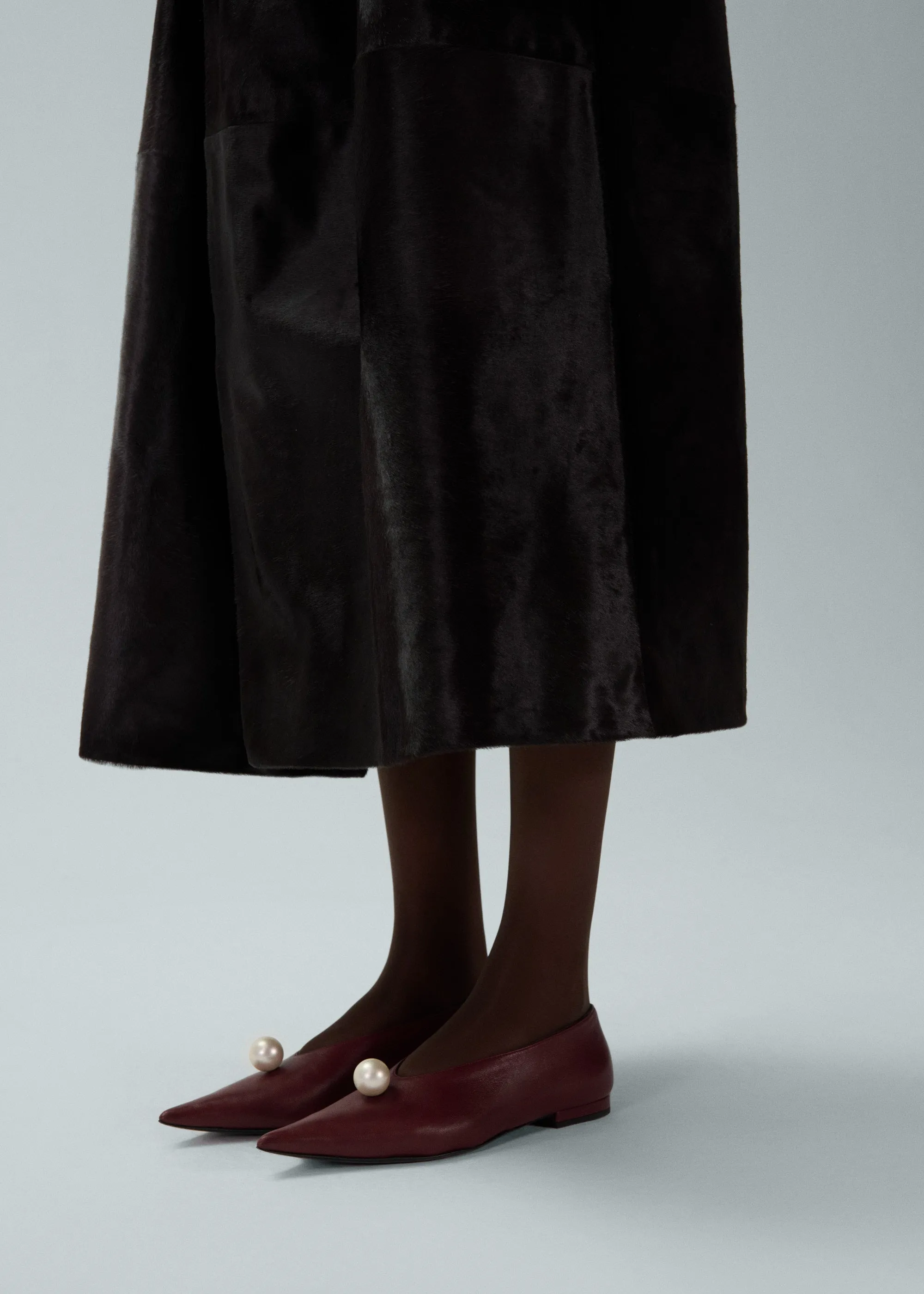 Pointed pearl ballet flats in burgundy leather