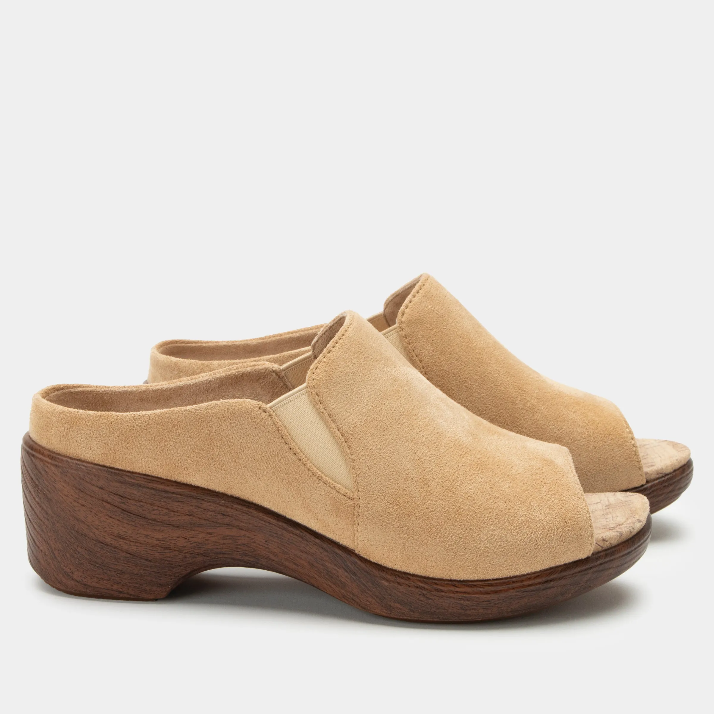 Shilaine Stretch Naturally Sandal