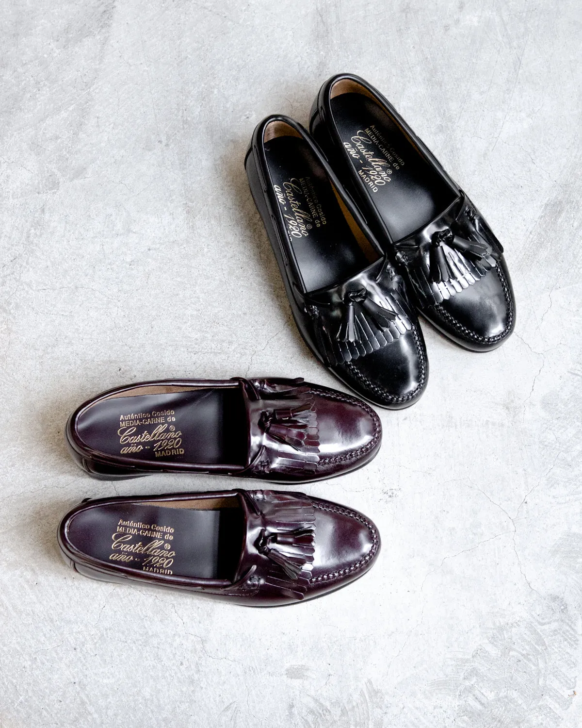 Spanish tassels loafers