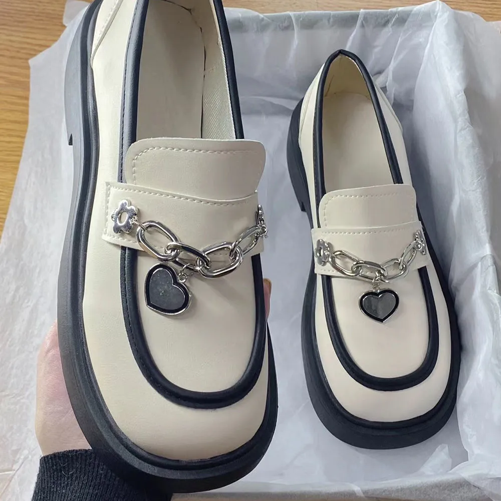 Toleet 2023 Lolita Shoes NEW Chain Heart Loafers Women Platform Shoes Cute Japanese JK Uniform Leather Shoes Students Mary Janes Shoes