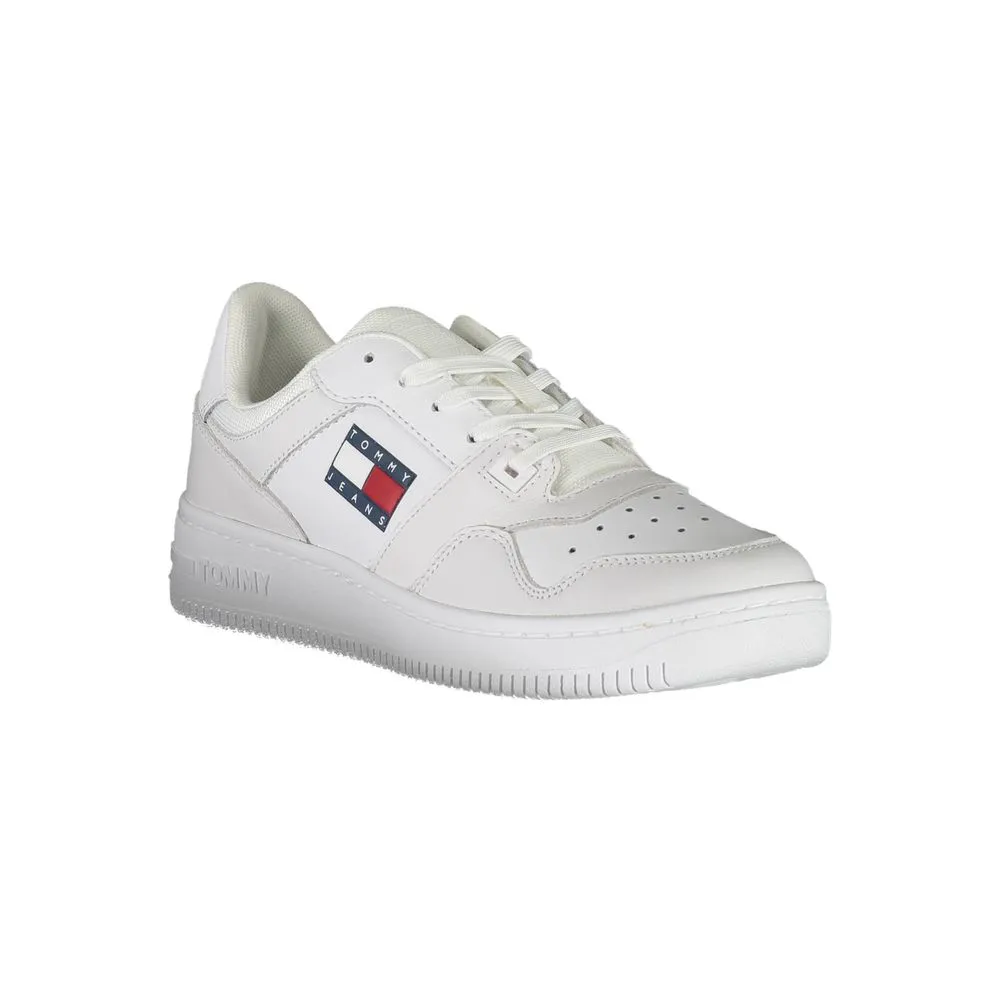 Tommy Hilfiger Sleek White Sneakers with Eco-Friendly Twist